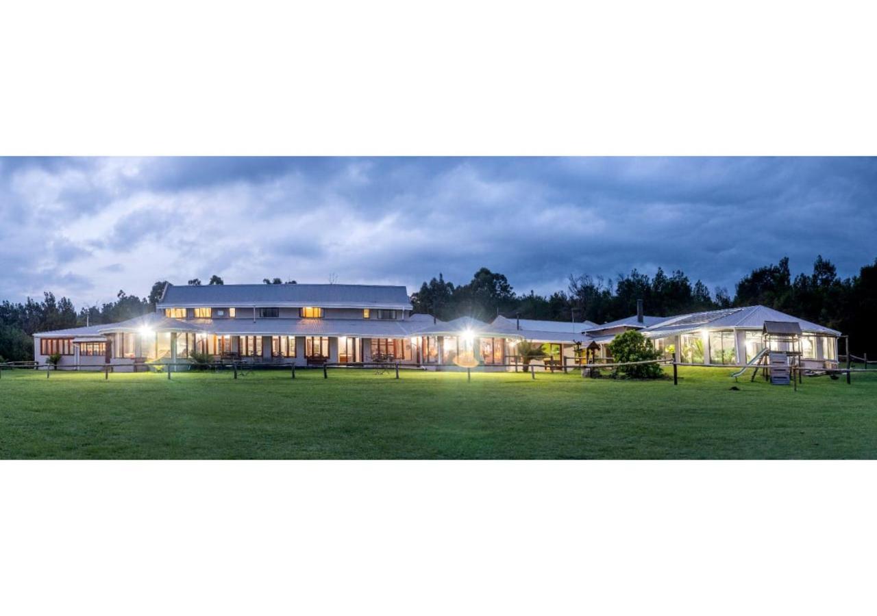 Гостевой дом Drakensberg Mountain Retreat Бергвилль Экстерьер фото